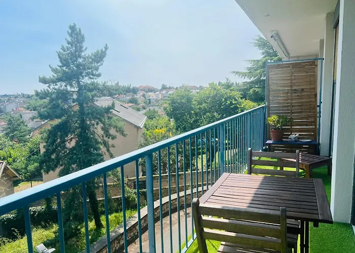 Le Retro - Splendide Poitiers